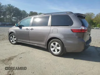 2019 Toyota Sienna LE Auto Access Seat with VIN 5TDKZ3DC3KS993465, listed as a Copart auction lot 54182655 with 702 mi miles and Clean title. Bid and sale history available at DreamBid. Image 2.
