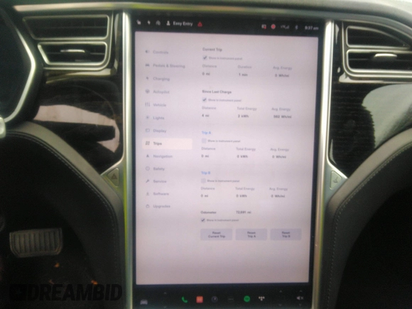 2016 Tesla Model S 70 with VIN 5YJSA1E13GF174542, listed as a IAAI auction lot 41169279 with 72,691 mi miles and . Bid and sale history available at DreamBid. Image 18.