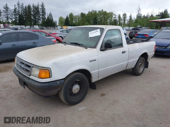 1997 Ford Ranger XLT with VIN 1FTCR10A2VUB88585, listed as a IAAI auction lot 42132083 with 233,961 mi miles. Bid and sale history available at carsss.com. Image 2.