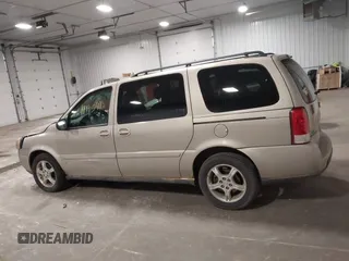 2007 Chevrolet Uplander 2LT z VIN 1GNDV33147D107927, wystawiony jako IAAI lot #41999541 z przebiegiem 146 655 mil mil oraz . Historia ofert i sprzedaży dostępna na DreamBid. Obrazek 14.