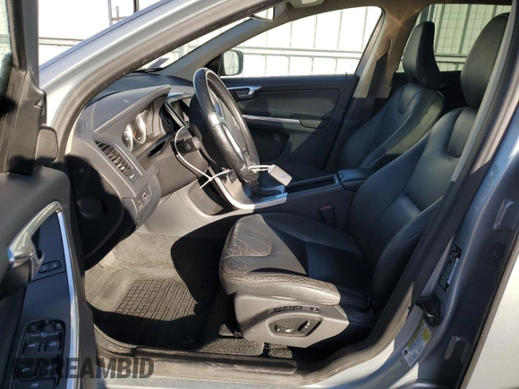 2013 Volvo XC60 3.2L with VIN YV4952DZ4D2393442, listed as a Copart auction lot 52545825 with 100,129 mi miles and Salvage Title. Bid and sale history available at carsss.com. Image 7.