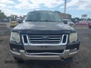 2006 Ford Explorer Eddie Bauer z VIN 1FMEU74E46UA44430, wystawiony jako IAAI lot #42300632 z przebiegiem 167 244 mil mil oraz . Historia ofert i sprzedaży dostępna na DreamBid. Obrazek 12.