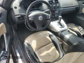 2008 Saturn Sky z VIN 1G8MC35B78Y112791, wystawiony jako Copart lot #69960154 z przebiegiem 175 986 mil mil oraz Szkody całkowita. Historia ofert i sprzedaży dostępna na DreamBid. Obrazek 8.
