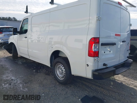 2018 Nissan NV Cargo S z VIN 1N6BF0KM9JN816925, wystawiony jako IAAI lot #41416712 z przebiegiem 93 130 mil mil oraz . Historia ofert i sprzedaży dostępna na DreamBid. Obrazek 3.