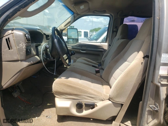 2004 Ford Super Duty F-350 DRW XL with VIN 1FTWW33PX4EB24840, listed as a Copart auction lot 57126474 with 0 mi miles and Salvage Title. Bid and sale history available at carsss.com. Image 7.