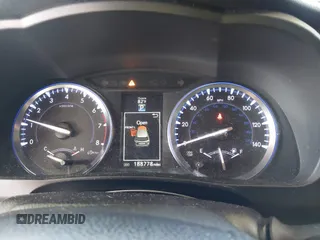 2014 Toyota Highlander Limited with VIN 5TDYKRFH0ES006562, listed as a IAAI auction lot 42629226 with 188,778 mi miles and . Bid and sale history available at DreamBid. Image 7.