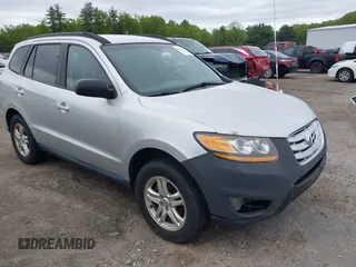 2011 Hyundai Santa Fe GLS z VIN 5XYZGDAB0BG074686, wystawiony jako IAAI lot #42321468 z przebiegiem 227 378 mil mil oraz . Historia ofert i sprzedaży dostępna na DreamBid. Obrazek 1.