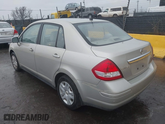 2007 Nissan Versa 1.8 SL with VIN 3N1BC11E97L445174, listed as a IAAI auction lot 41493406 with 75,479 mi miles. Bid and sale history available at carsss.com. Image 3.