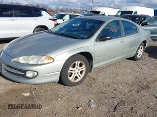 2000 Dodge Intrepid ES with VIN 2B3HD56J3YH245646, listed as a IAAI auction lot 40825870 with 138,772 mi miles. Bid and sale history available at carsss.com. Image 2.