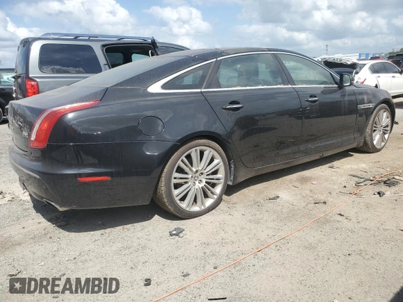2016 Jaguar XJ Portfolio with VIN SAJWJ2GD5G8V96800, listed as a Copart auction lot 54408145 with 55,835 mi miles and Clean Title. Bid and sale history available at DreamBid. Image 3.