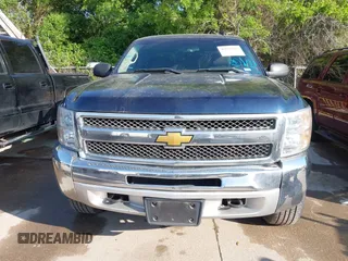 2012 Chevrolet Silverado 1500 LT with VIN 1GCRKSE73CZ186037, listed as a IAAI auction lot 42035315 with 164,967 mi miles. Bid and sale history available at carsss.com. Image 6.