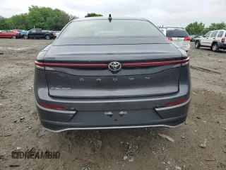 2024 Toyota Crown XLE z VIN JTDAAAAF7R3027265, wystawiony jako Copart lot #57978235 z przebiegiem 27 810 mil mil oraz Tytuł czysty. Historia ofert i sprzedaży dostępna na DreamBid. Obrazek 6.