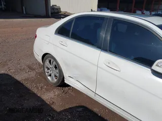2008 Mercedes-Benz C 300 Sport with VIN WDDGF81X28F103832, listed as a IAAI auction lot 42506040 with 174,798 mi miles and . Bid and sale history available at DreamBid. Image 6.