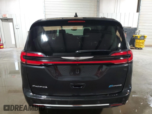 2024 Chrysler Pacifica Hybrid Select z VIN 2C4RC1S71RR102988, wystawiony jako Copart lot #59812695 z przebiegiem 56 240 mil mil oraz Czysty tytuł • Clean title. Historia ofert i sprzedaży dostępna na DreamBid. Obrazek 6.