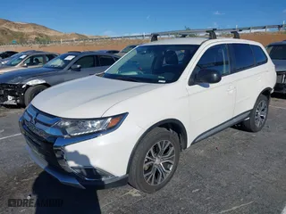 2017 Mitsubishi Outlander ES with VIN JA4AD2A32HZ059663, listed as a IAAI auction lot 41697499 with NaN miles. Bid and sale history available at carsss.com. Image 18.