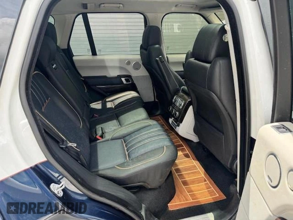2017 Land Rover Range Rover z VIN SALGS2FE1HA356141, wystawiony jako Copart lot #60175845 z przebiegiem 57 214 mil mil oraz Nie do naprawy • Non repairable. Historia ofert i sprzedaży dostępna na DreamBid. Obrazek 11.