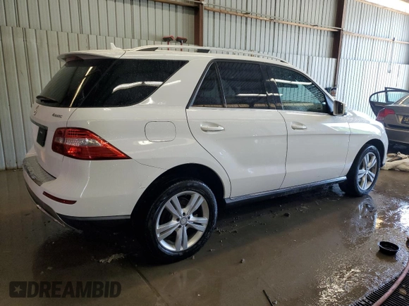 2015 Mercedes-Benz M 350 with VIN 4JGDA5HB8FA582087, listed as a Copart auction lot 62895635 with 95,928 mi miles and Salvage title. Bid and sale history available at DreamBid. Image 3.