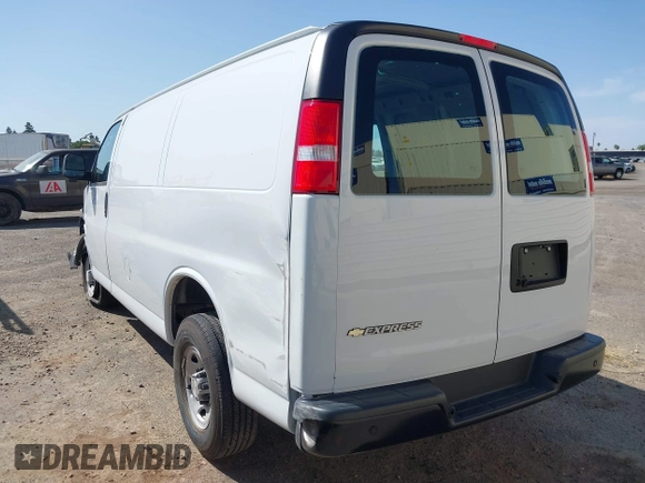 2023 Chevrolet Express Cargo с VIN 1GCWGAFP2P1109998, выставлен на аукционе IAAI как лот 42328435 с пробегом 5 258 миль миль и . История ставок и продаж доступна на DreamBid. Изображение 3.