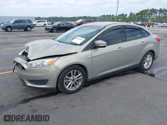 2016 Ford Focus SE with VIN 1FADP3F23GL350387, listed as a IAAI auction lot 41948782 with 70,188 mi miles. Bid and sale history available at carsss.com. Image 2.