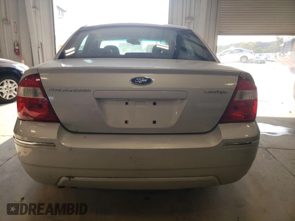 2005 Ford Five Hundred Limited with VIN 1FAHP25155G203465, listed as a Copart auction lot 71247814 with 157,242 mi miles and Non Repairable. Bid and sale history available at carsss.com. Image 6.