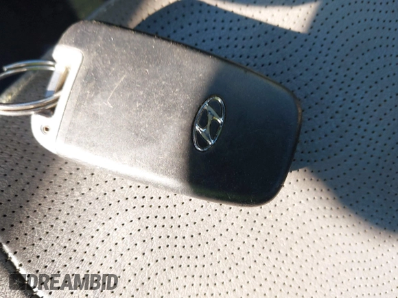2013 Hyundai Elantra GLS с VIN KMHDH4AE9DU686917, выставлен на аукционе IAAI как лот 42039008 с пробегом Не указан миль и . История ставок и продаж доступна на DreamBid. Изображение 11.