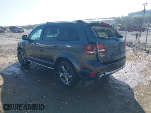 2016 Dodge Journey Crossroad Plus with VIN 3C4PDDGG9GT121667, listed as a IAAI auction lot 41941932 with 131,597 mi miles and . Bid and sale history available at DreamBid. Image 3.