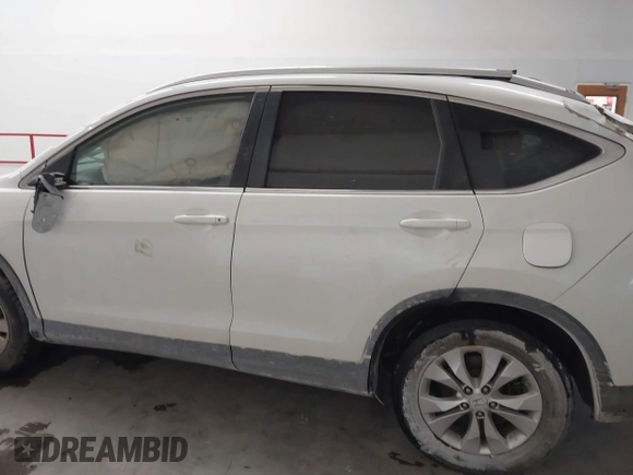 2013 Honda CR-V EX-L with VIN 5J6RM4H72DL082848, listed as a IAAI auction lot 41570739 with Not Provided miles. Bid and sale history available at carsss.com. Image 14.