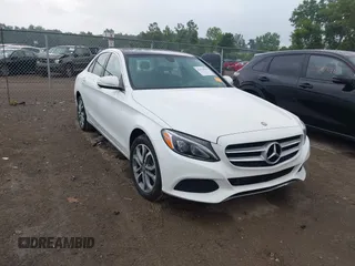 2015 Mercedes-Benz C 300 Luxury with VIN 55SWF4KB4FU064209, listed as a IAAI auction lot 42676960 with 47,303 mi miles and . Bid and sale history available at DreamBid. Image 1.