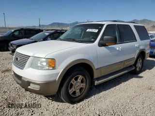 2004 Ford Expedition Eddie Bauer z VIN 1FMPU18L84LB04971, wystawiony jako Copart lot #60766145 z przebiegiem 247 794 mil mil oraz Czysty tytuł • Clean title. Historia ofert i sprzedaży dostępna na DreamBid. Obrazek 1.