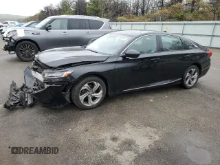 2019 Honda Accord EX z VIN 1HGCV1F40KA031181, wystawiony jako Copart lot #55635265 z przebiegiem 82 664 mil mil oraz Szkoda całkowita • Salvage title. Historia ofert i sprzedaży dostępna na DreamBid. Obrazek 1.