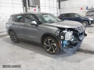 2023 Mitsubishi Outlander SE with VIN JA4J4UA87PZ053640, listed as a IAAI auction lot 41992423 with 51,075 mi miles. Bid and sale history available at carsss.com. Image 1.