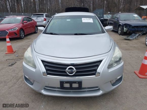2013 Nissan Altima 2.5 SL with VIN 1N4AL3APXDC208311, listed as a IAAI auction lot 41791487 with 155,278 mi miles. Bid and sale history available at carsss.com. Image 12.
