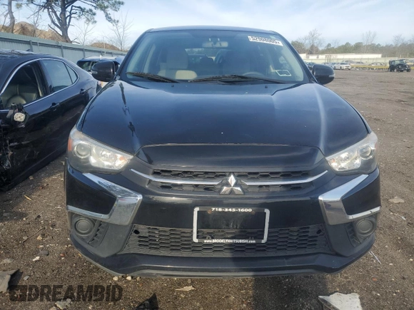 2018 Mitsubishi Outlander ES z VIN JA4AR3AU2JZ012994, wystawiony jako Copart lot #52908005 z przebiegiem 140 804 mil mil oraz Nie do naprawy • Non repairable. Historia ofert i sprzedaży dostępna na DreamBid. Obrazek 5.