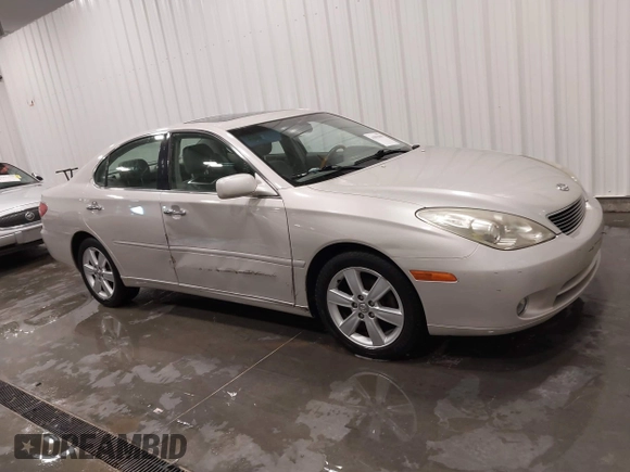2005 Lexus ES 330 with VIN JTHBA30G555118414, listed as a IAAI auction lot 41855659 with 96,335 mi miles. Bid and sale history available at carsss.com. Image 13.