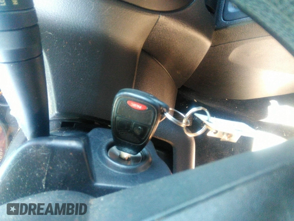 2015 Jeep Compass Sport with VIN 1C4NJCBB5FD110725, listed as a IAAI auction lot 40506090 with 132,207 mi miles. Bid and sale history available at carsss.com. Image 11.