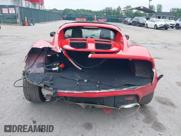 2005 Lotus Elise z VIN SCCPC11155HL31960, wystawiony jako IAAI lot #42274316 z przebiegiem 97 679 mil mil oraz . Historia ofert i sprzedaży dostępna na DreamBid. Obrazek 16.