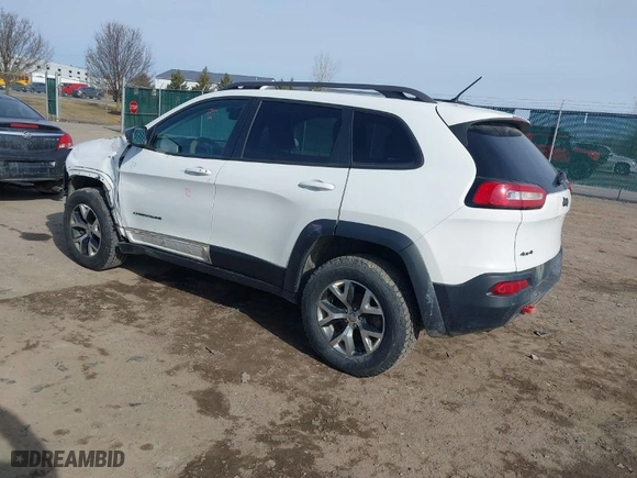 2015 Jeep Cherokee Trailhawk with VIN 1C4PJMBS9FW648525, listed as a IAAI auction lot 41742008 with 109,462 mi miles. Bid and sale history available at carsss.com. Image 3.