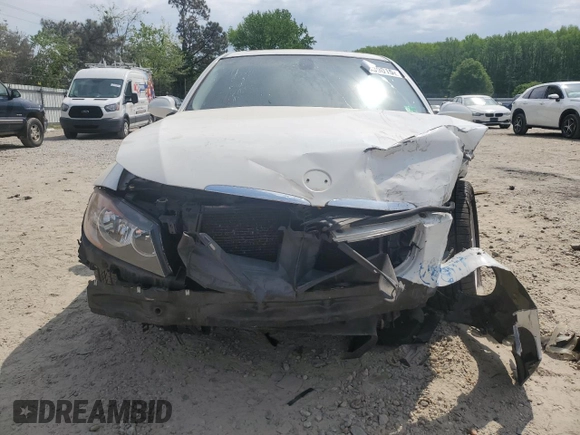 2007 BMW 3 Series 328i with VIN WBAVA33517KX71185, listed as a Copart auction lot 53839015 with Not provided miles and Salvage title. Bid and sale history available at DreamBid. Image 5.