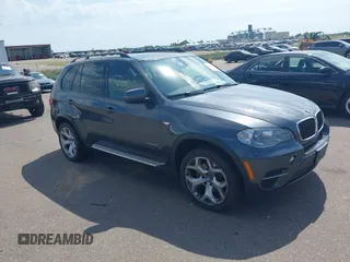 2012 BMW X5 35d with VIN 5UXZW0C56CL664575, listed as a IAAI auction lot 42559674 with 157,554 mi miles and . Bid and sale history available at DreamBid. Image 1.