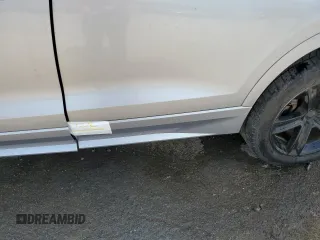 2021 Audi Q8 Premium z VIN WA1AVAF15MD020653, wystawiony jako Copart lot #55220895 z przebiegiem 68 826 mil mil oraz Tytuł czysty. Historia ofert i sprzedaży dostępna na DreamBid. Obrazek 13.