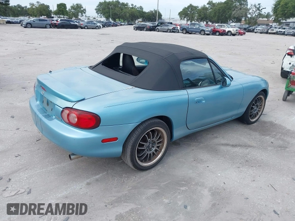 2001 Mazda MX-5 Miata z VIN JM1NB353510208607, wystawiony jako IAAI lot #42780318 z przebiegiem 111 883 mil mil oraz . Historia ofert i sprzedaży dostępna na DreamBid. Obrazek 4.