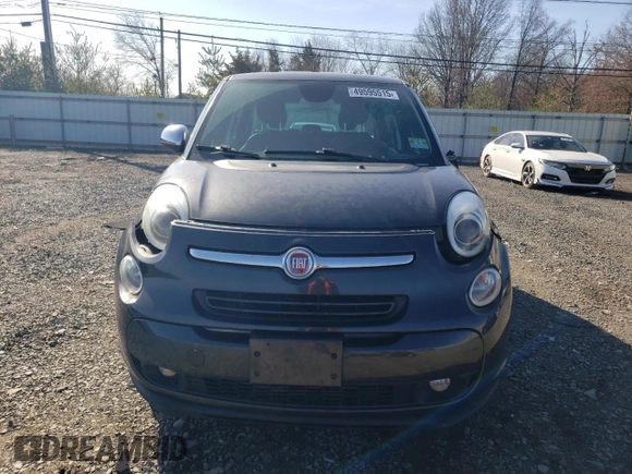 2014 FIAT 500L Lounge with VIN ZFBCFACH0EZ004946, listed as a Copart auction lot 49595515 with 98,669 mi miles and Salvage Title. Bid and sale history available at carsss.com. Image 5.