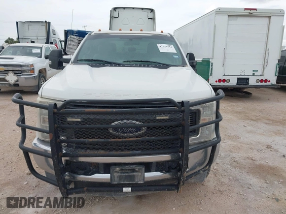 2019 Ford F-250 XL with VIN 1FT7W2B62KED14801, listed as a IAAI auction lot 42523552 with 268,169 mi miles and . Bid and sale history available at DreamBid. Image 12.