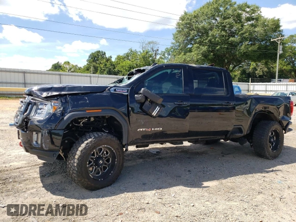 2020 GMC Sierra 2500HD AT4 z VIN 1GT49PEY5LF221464, wystawiony jako Copart lot #63282303 z przebiegiem 32 201 mil mil oraz Szkoda całkowita • Salvage title. Historia ofert i sprzedaży dostępna na DreamBid. Obrazek 1.