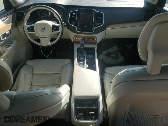 2016 Volvo XC90 T6 Inscription z VIN YV4A22PLXG1025175, wystawiony jako Copart lot #54695945 z przebiegiem 121 319 mil mil oraz Szkoda całkowita • Salvage title. Historia ofert i sprzedaży dostępna na DreamBid. Obrazek 8.