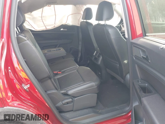 2021 Volkswagen Atlas SE z VIN 1V2WR2CA3MC526612, wystawiony jako IAAI lot #41625077 z przebiegiem 70 856 mil mil oraz . Historia ofert i sprzedaży dostępna na DreamBid. Obrazek 8.