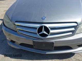 2008 Mercedes-Benz C 300 Sport z VIN WDDGF54X78R027209, wystawiony jako IAAI lot #42586909 z przebiegiem 146 867 mil mil oraz . Historia ofert i sprzedaży dostępna na DreamBid. Obrazek 6.