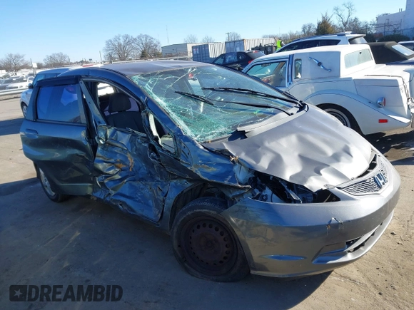2012 Honda Fit с VIN JHMGE8H31CC020966, выставлен на аукционе IAAI как лот 41279043 с пробегом 355 587 миль миль и . История ставок и продаж доступна на DreamBid. Изображение 1.