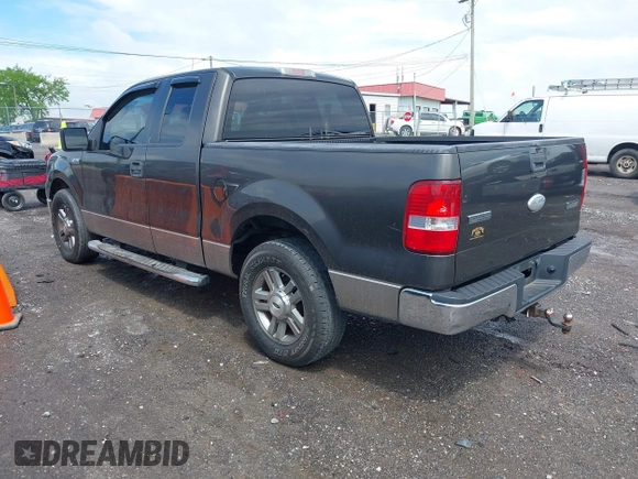 2006 Ford F-150 STX with VIN 1FTRX12W26FA38619, listed as a IAAI auction lot 42124497 with 215,306 mi miles. Bid and sale history available at carsss.com. Image 3.