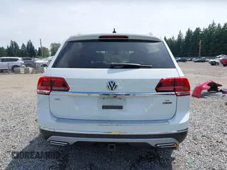 2019 Volkswagen Atlas SEL Premium с VIN 1V2NR2CAXKC622911, выставлен на аукционе IAAI как лот 42582636 с пробегом 171 431 миль миль и . История ставок и продаж доступна на DreamBid. Изображение 16.
